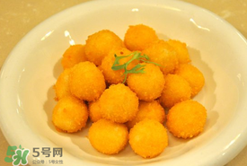炸元宵是蒸完再炸嗎？速凍元宵怎么炸？