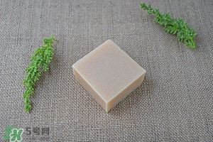 手工皂洗臉好嗎？手工皂和洗面奶哪個(gè)好？