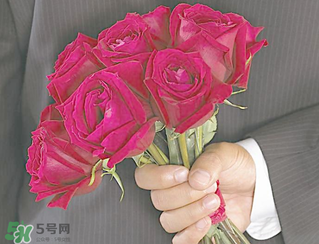 男朋友不在身邊怎樣過(guò)情人節(jié)？情人節(jié)沒(méi)有男朋友怎么過(guò)？