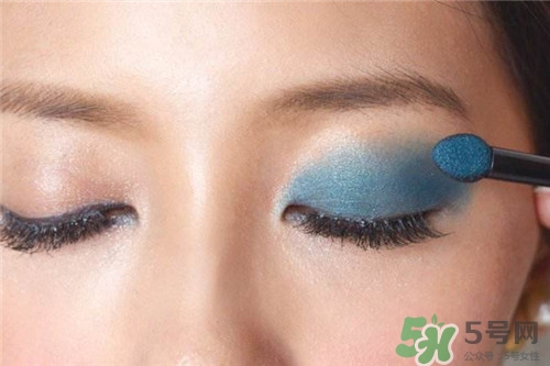 MAC九色眼影盤好用嗎？MAC九色眼影盤怎么樣？