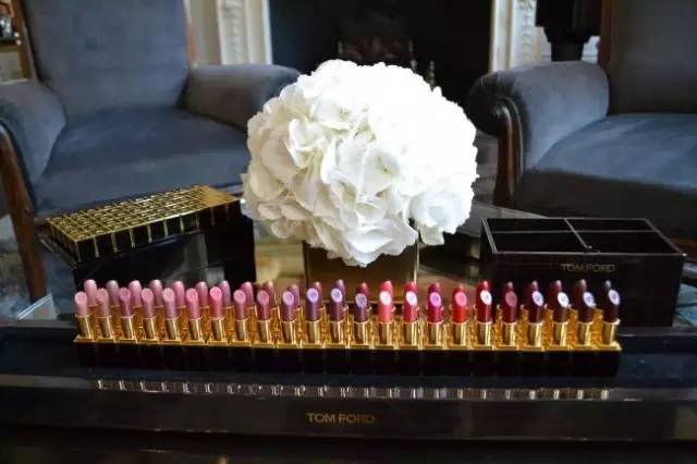 tom ford和迪奧哪個好？tom ford口紅和dior口紅哪個好？