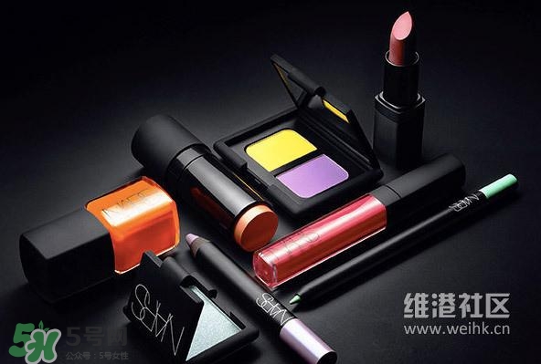 tom ford和nars哪個好？tom ford和nars唇膏口紅對比