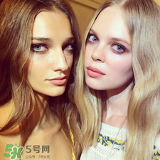 tom ford和charlotte tilbury哪個(gè)好？tf口紅和ct口紅哪個(gè)好？