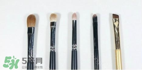 眼影膏用什么工具畫？眼影膏怎么化？