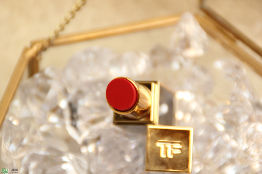 tom ford黑管10多少錢？tom ford黑管10試色