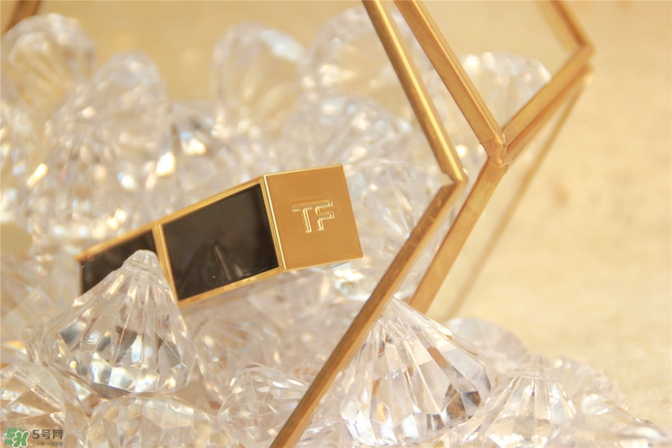 tom ford黑管10多少錢？tom ford黑管10試色