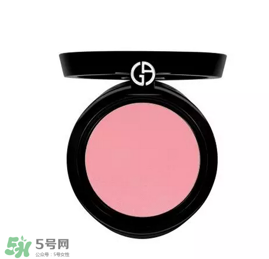 tom ford和阿瑪尼哪個好？tom ford和阿瑪尼口紅唇釉哪個好？