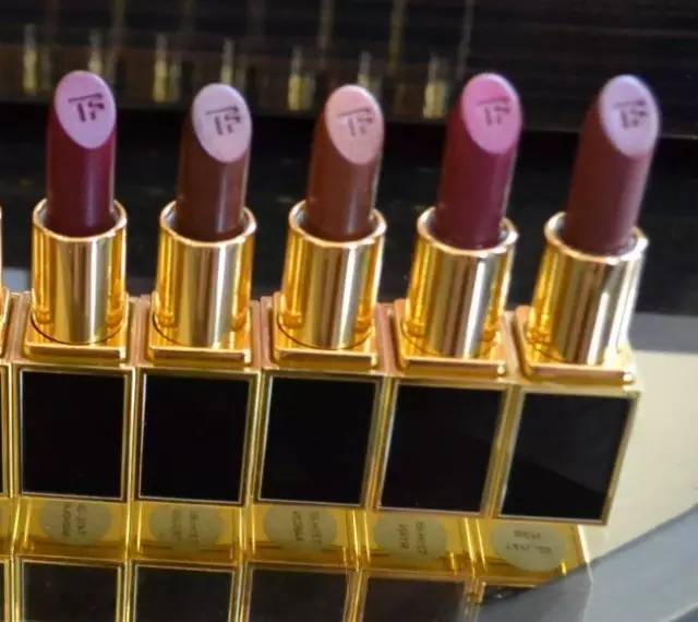 tom ford和迪奧哪個好？tom ford口紅和dior口紅哪個好？