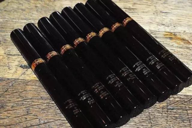 tom ford和迪奧哪個好？tom ford口紅和dior口紅哪個好？