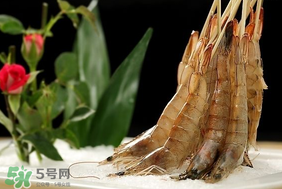 基圍蝦變黑能吃嗎？基圍蝦冷藏變黑能吃嗎？