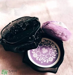 散粉會(huì)浮粉嗎？散粉浮粉怎么辦？
