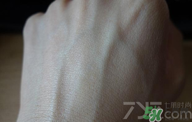 安耐曬金瓶怎么樣？安耐曬金瓶好用嗎？