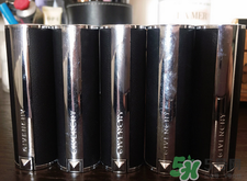 紀(jì)梵希小羊皮是啞光嗎？紀(jì)梵希小羊皮干不干？
