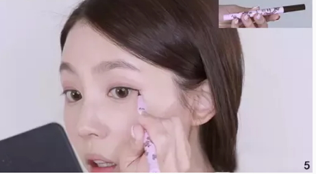 干玫瑰色妝容怎么化？干玫瑰色妝容畫法步驟