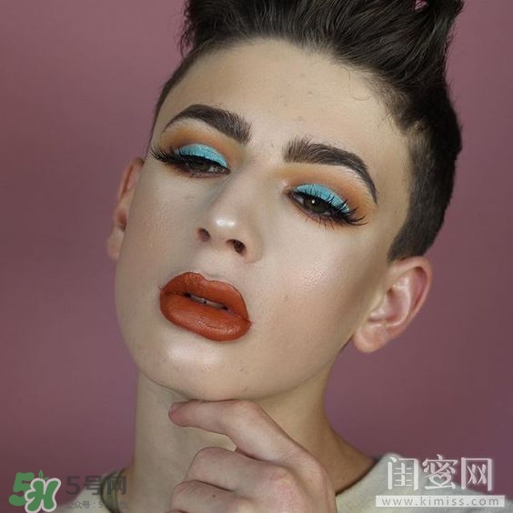 豆沙色和南瓜色的區(qū)別 豆沙色和南瓜色哪個好看？