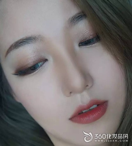 干玫瑰色適合什么膚色？干玫瑰色口紅適合黃皮嗎？