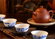 紫砂壺怎么養(yǎng)包漿最快？如何養(yǎng)壺使包漿更漂亮？