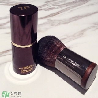 tom ford粉底棒怎么用？tom ford粉底棒使用方法