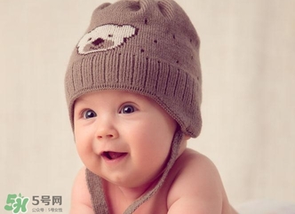 4月份出生的寶寶穿什么衣服？四月份寶寶穿衣搭配