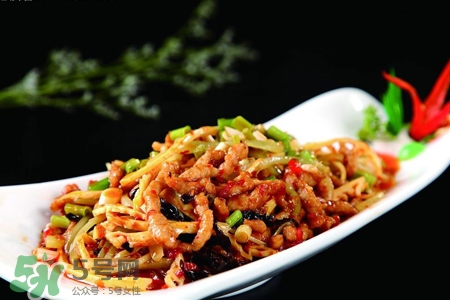 魚香肉絲用什么肉？魚香肉絲可以用雞肉嗎？