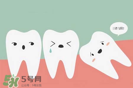 智齒能用舌頭舔嗎？喜歡舔智齒怎么辦？