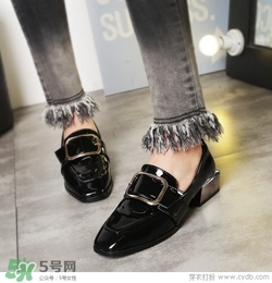 4月份穿什么鞋子？四月份鞋子搭配