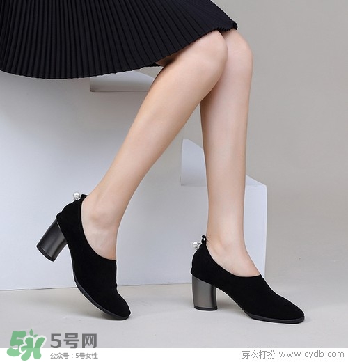 4月份穿什么鞋子？四月份鞋子搭配