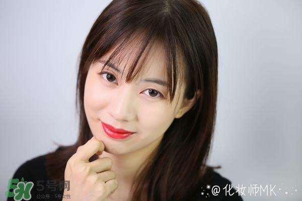 珊瑚紅口紅是什么顏色？珊瑚紅口紅試色
