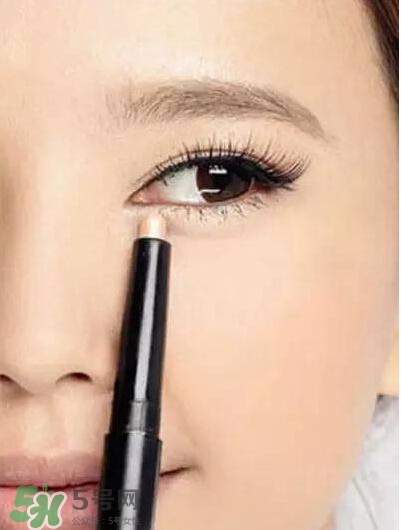 啞光是什么意思？化妝品啞光好不好？