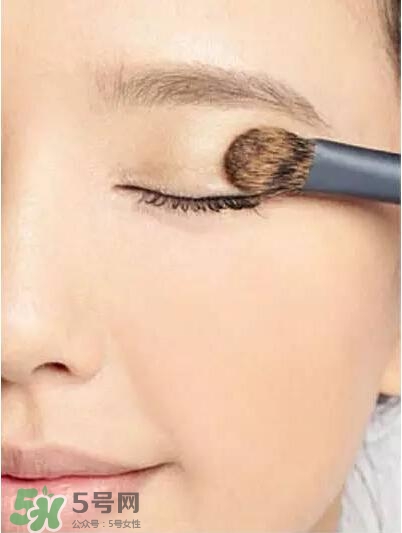 啞光是什么意思？化妝品啞光好不好？