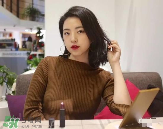 啞光和水潤哪個好？啞光口紅和水潤口紅區(qū)別