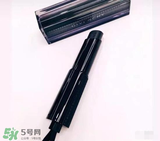 啞光和水潤哪個好？啞光口紅和水潤口紅區(qū)別