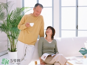 安全期吃避孕藥會怎樣？安全期吃避孕藥月經(jīng)推遲嗎？