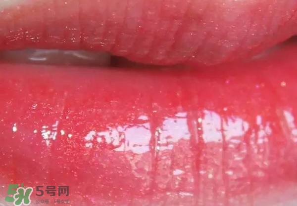 ysl鏡面唇釉哪個顏色好看？ysl鏡面唇釉試色大全