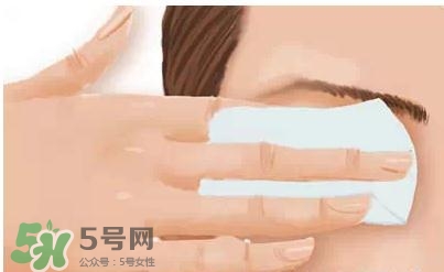 卸妝油悶痘怎么辦？卸妝油悶痘怎么補(bǔ)救？