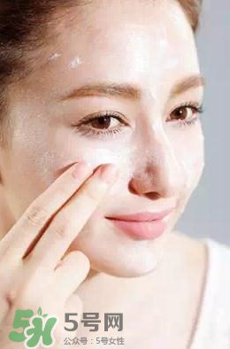 卸妝油悶痘怎么辦？卸妝油悶痘怎么補(bǔ)救？