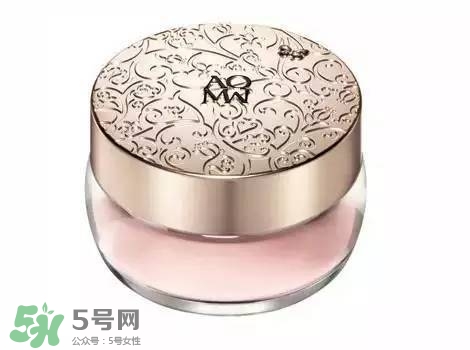 粉底液卡粉怎么辦？粉底液卡粉怎么補(bǔ)救？