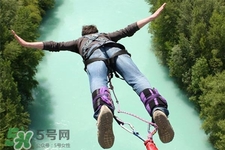 蹦極是什么感覺？第一次蹦極是什么感覺？