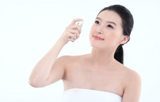 cc霜會(huì)脫妝嗎？cc霜脫妝怎么辦？