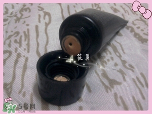 阿瑪尼大師粉底液多少錢(qián)?阿瑪尼大師粉底液專柜價(jià)格