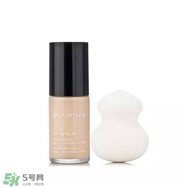 粉底液卡粉怎么辦？粉底液卡粉怎么補(bǔ)救？