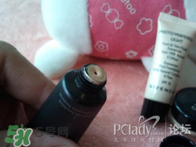 蘭蔻和紀(jì)梵希哪個好？蘭蔻和紀(jì)梵?？诩t哪個好？