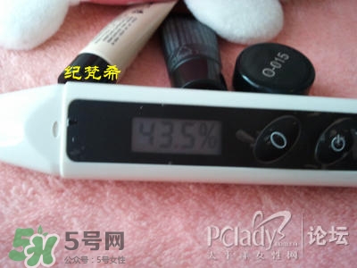 蘭蔻和紀(jì)梵希哪個好？蘭蔻和紀(jì)梵?？诩t哪個好？