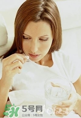 孕期一定要吃葉酸嗎？葉酸吃到什么時候停？
