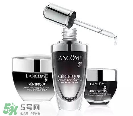 蘭蔻大眼精華和雅詩蘭黛小棕瓶哪個好？蘭蔻大眼精華和小棕瓶對比