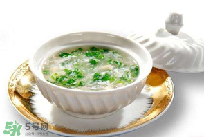 薺菜和魚可以一起吃嗎？薺菜能和魚一起吃嗎？