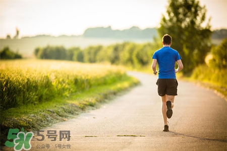 春天怎樣預(yù)防骨質(zhì)疏松？春季如何預(yù)防骨質(zhì)疏松？