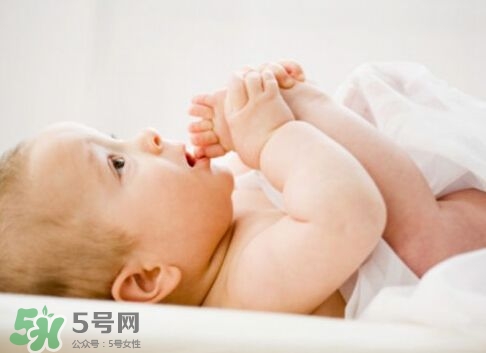 順產(chǎn)都要側(cè)切嗎？順產(chǎn)要側(cè)切會打麻藥嗎？
