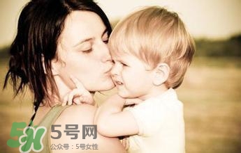 孕期如何保養(yǎng)皮膚？孕期皮膚好就生女孩嗎