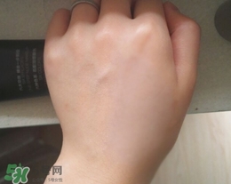極密bb霜怎么樣？雅麗潔極密bb霜好用嗎？